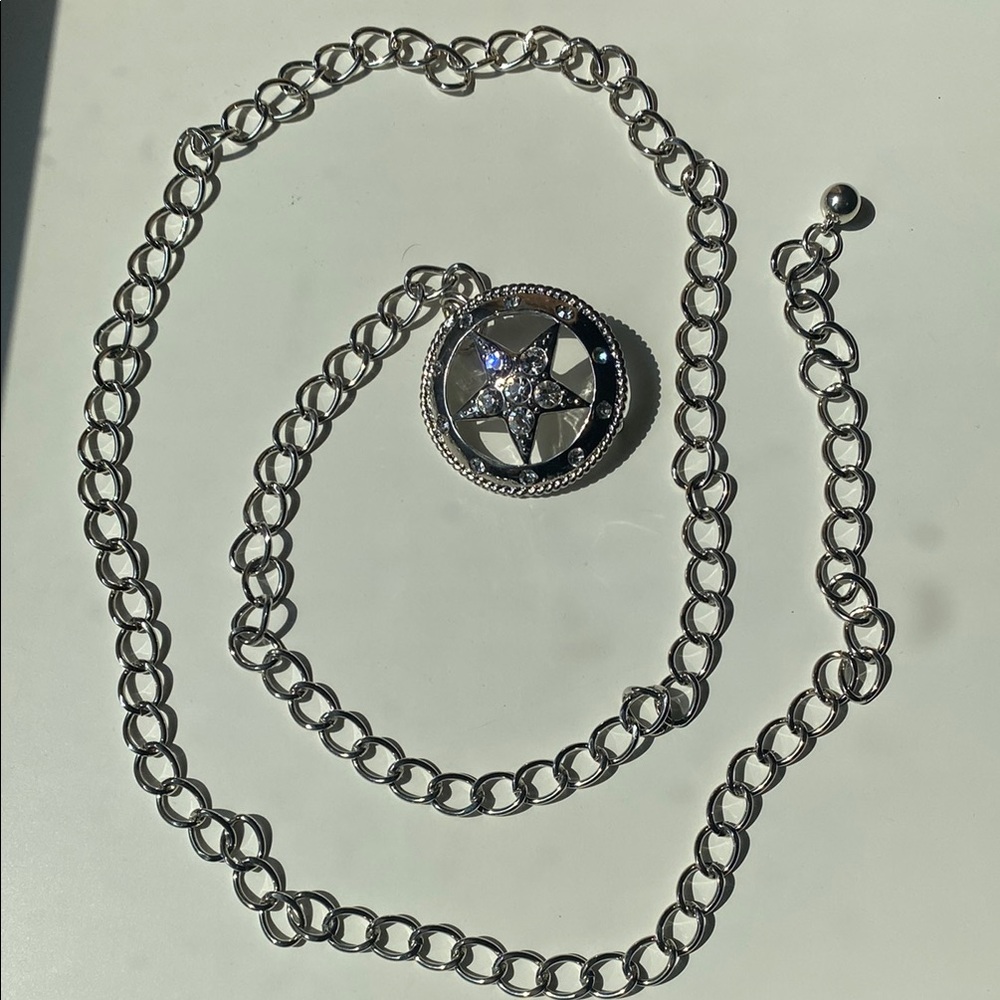 Silver-Tone, Star Belt!  Like NEW